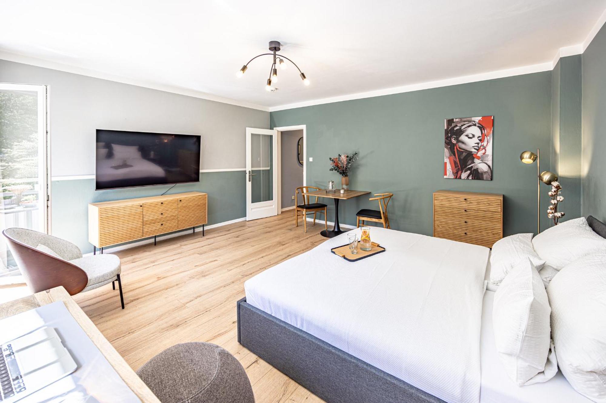 Have-A-Nice-Stay - Nahe Bahnhof Ahrensburg - 20 Minuten Nach Hamburg - Trotzdem Ruhig Gelegen - 6 Minuten Zu Fuss Ins Zentrum Ahrensburg - Modern Eingerichtet Luaran gambar